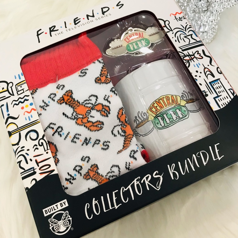 Friends Collector Bundle - Picture 1 of 3